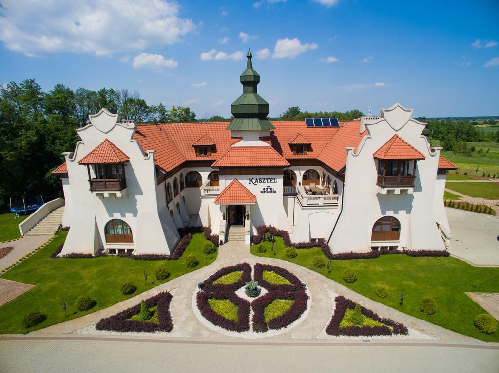 Hotel Kasztel Rzezawa Экстерьер фото